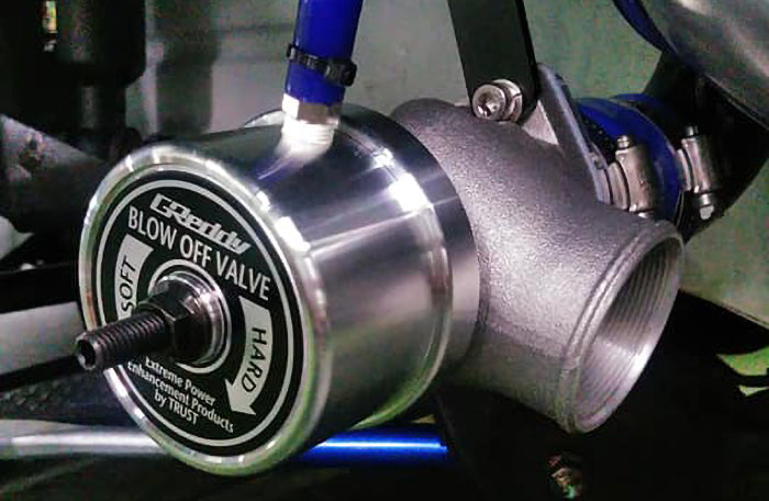 GREDDY TYPE-R BOV KIT BNR32 / BCNR33 / BNR34 - (11521012)