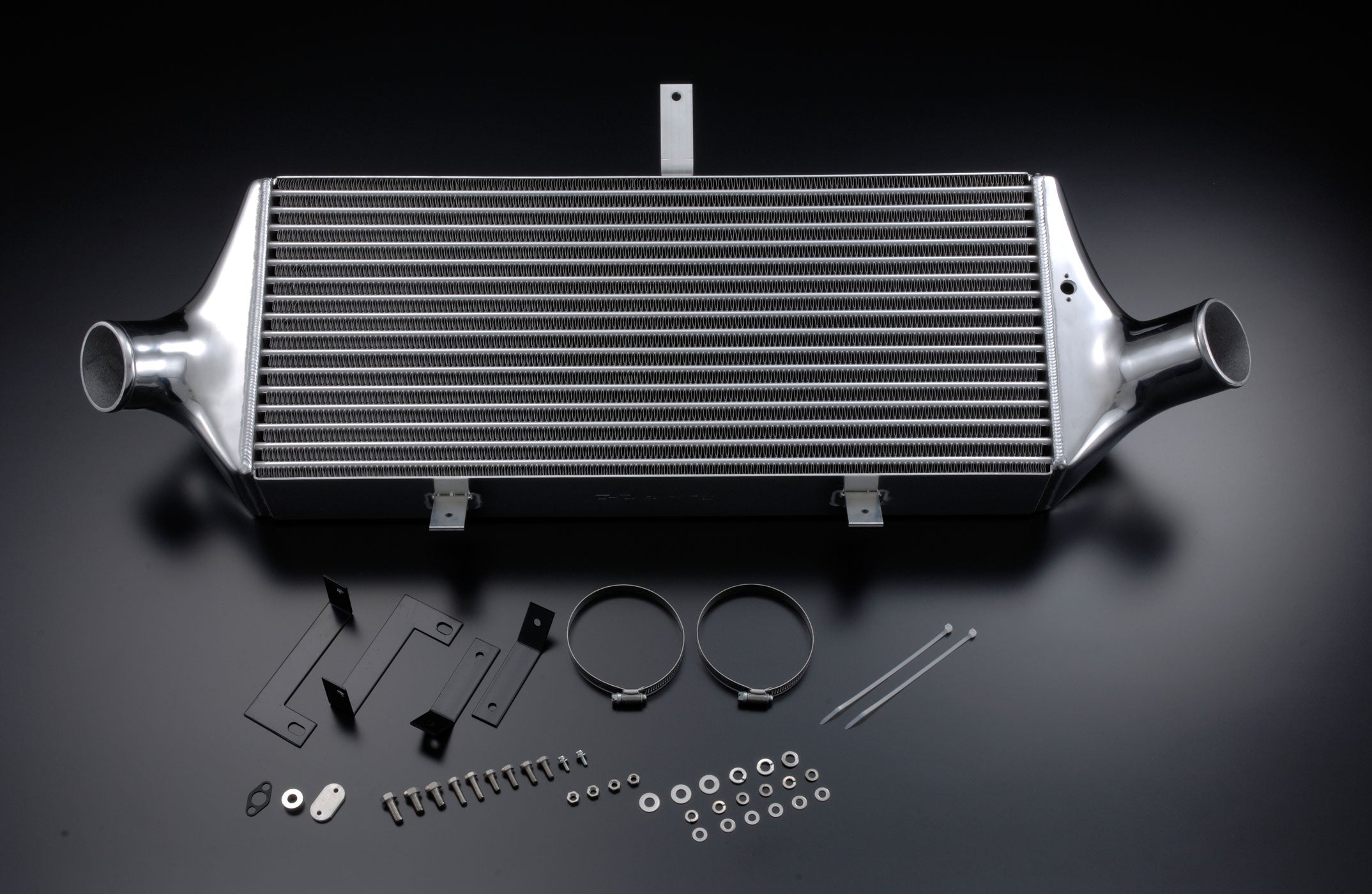 TRUST INTERCOOLER T-29F BNR34 - (12020218)